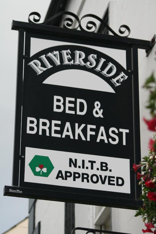 Riverside B&B Cushendall Exterior foto